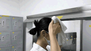 人員進(jìn)入潔凈車間潔凈區(qū)更衣和行為規(guī)范【演示】